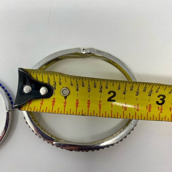 Elegant Blue and Red Bangle Bracelet Set - Picture 11 of 11